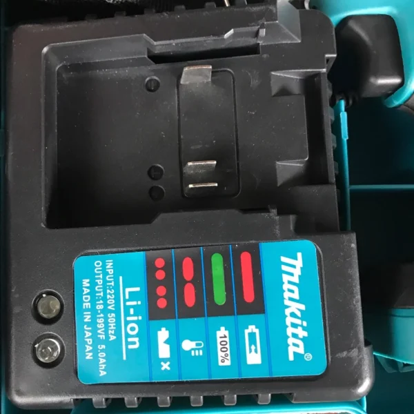 máy siết bu lông dùng pin makita_111
